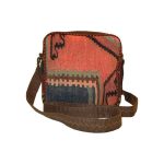 کیف گلیمی مربع متوسط صورتی