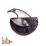 رومانتویی چرم ورنی